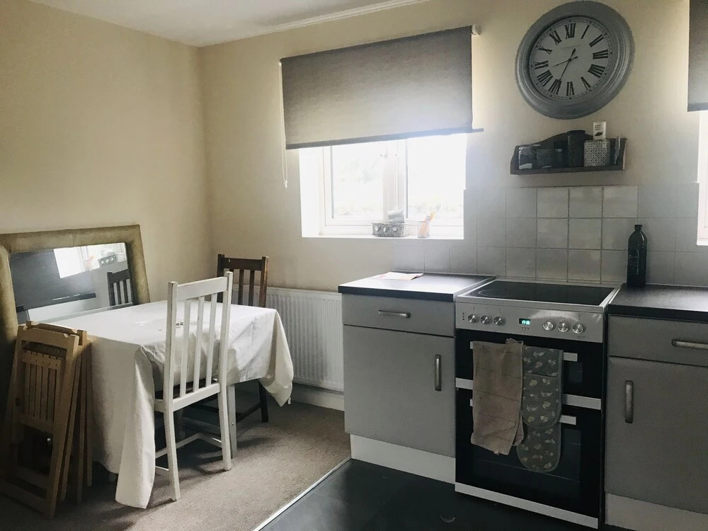 Cosy Romantic Boutique King bed Apartment Nuneaton