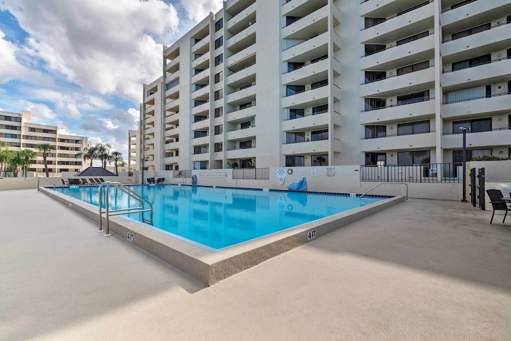 Coastal Hudson Condo w/ Gulf Front Views!