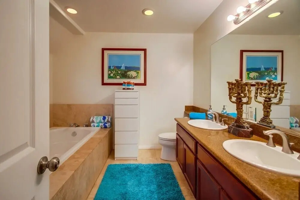 The Beach Break 2 3 Bedrooms 2.5 Bathrooms Townhouse