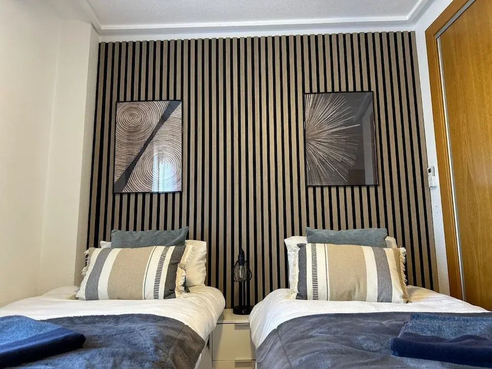 Golf Resort - Apartment - Sleeps4 - Pool - Parking