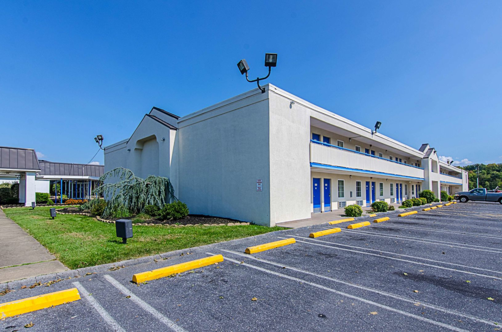 Motel 6-Staunton, VA