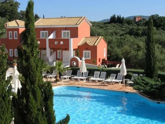 Agnanti Holiday Club