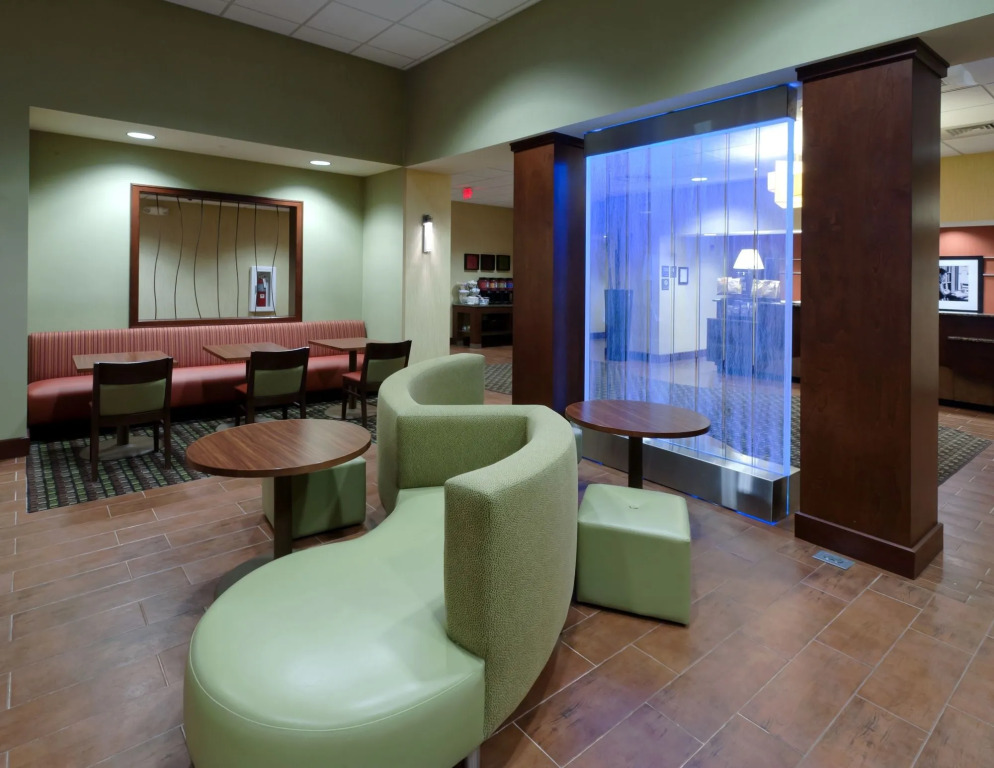 Hampton Inn & Suites Winston-Salem/University Area