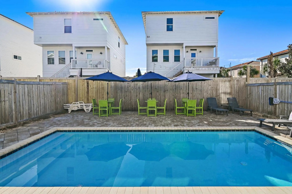 Twist of Lime - 63 Sundance Ct - 6BR 6.5BA