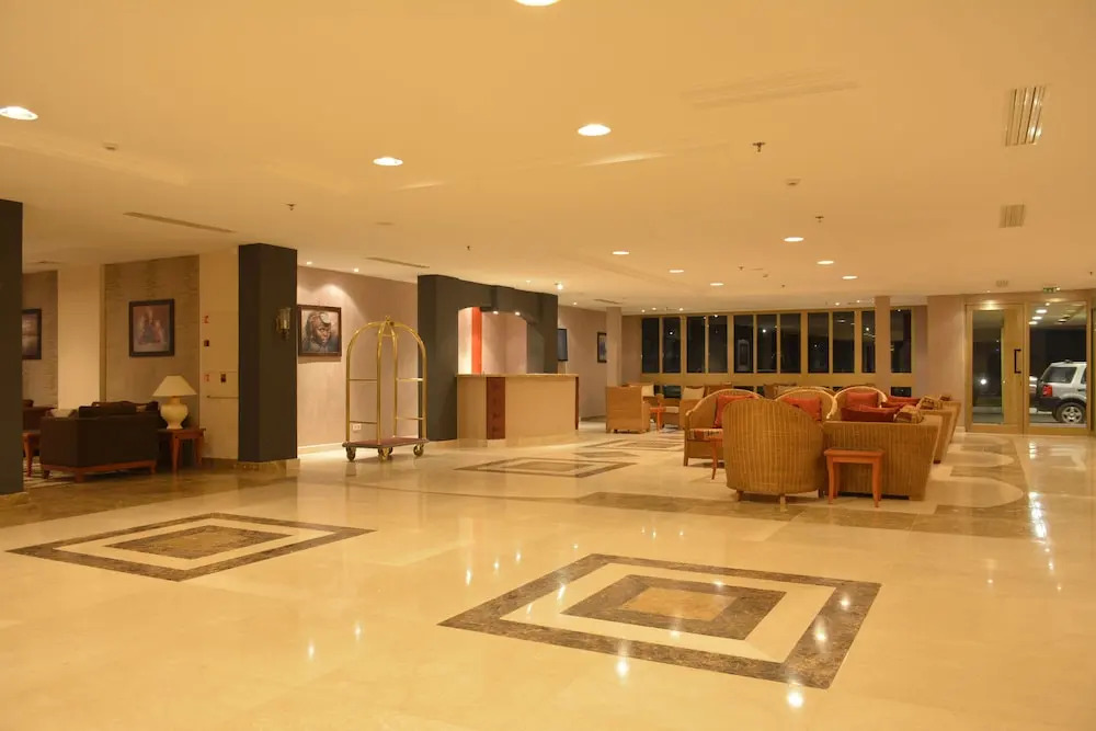 Ledger Plaza Bissau