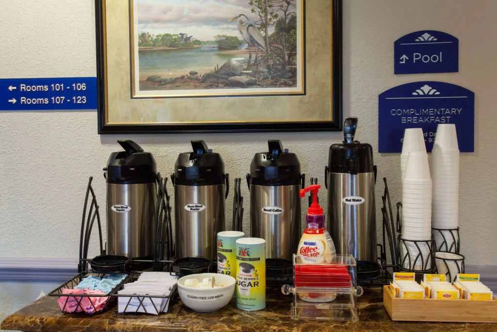 Microtel Inn and Suites by Wyndham - Lady Lake/ The Villages