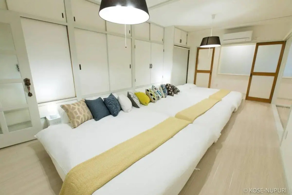 Spacious next to PeacePark Family Condo Up to 13 P
