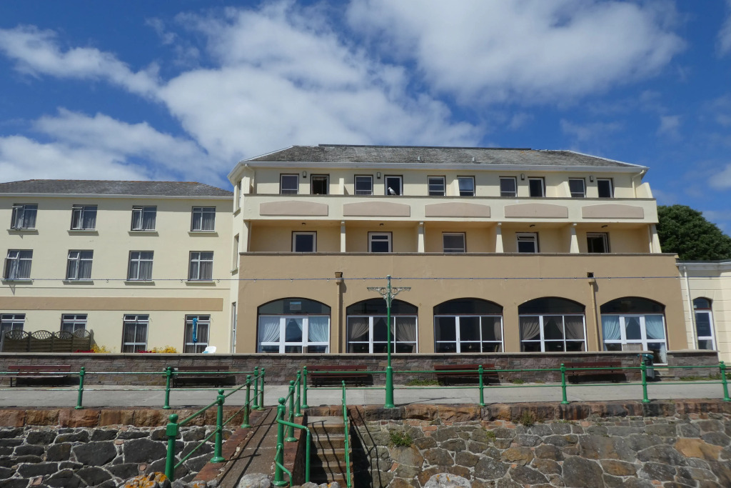 Fort Dauvergne Hotel