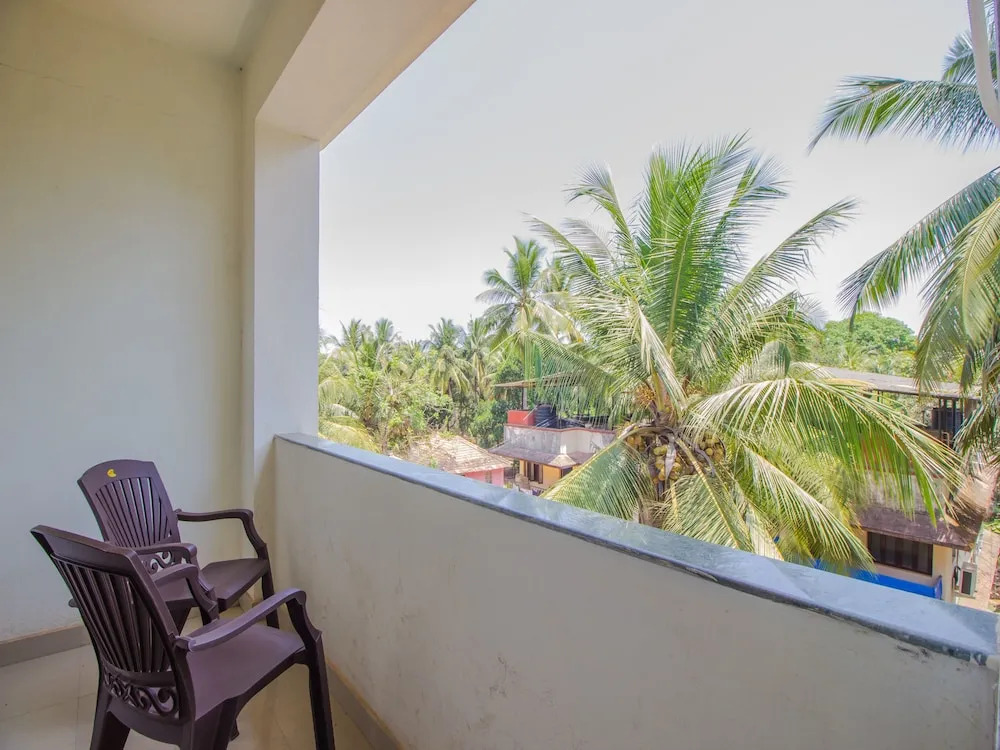 OYO 12928 Home Modern 2BHK Benaulim