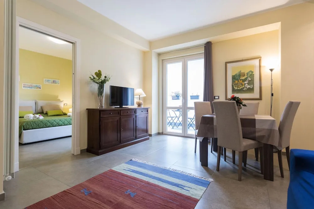 Attico con terrazza - Penthouse with terrace - Palazzo San Matteo