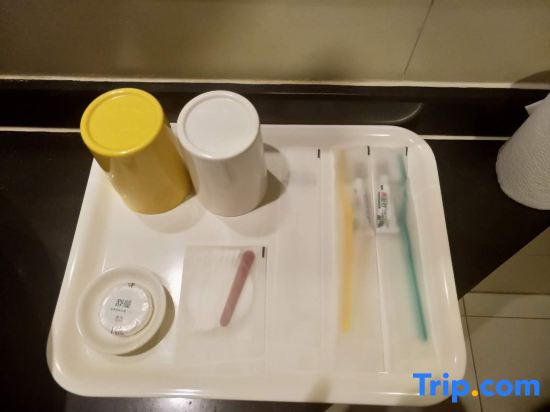 Jingcheng Business Hotel (Beijing Shilihe Metro Station)