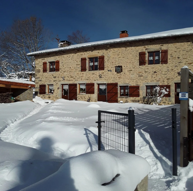 Chambre dhôte la Fessille B&B piscine et spa 2 personnes