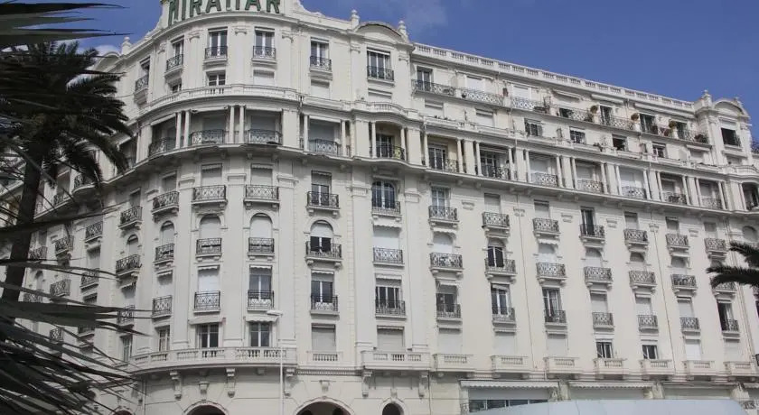 PALAIS MIRAMAR CROISETTE APART 1 MIN CARLTON