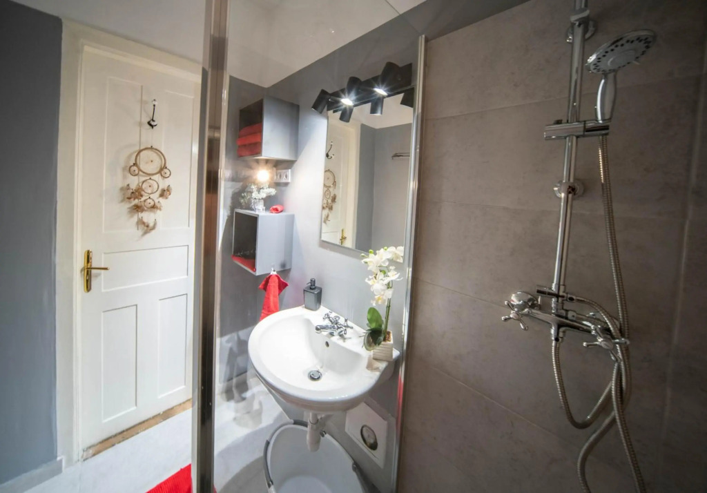 Stylish studio apartment in the heart of Budapest