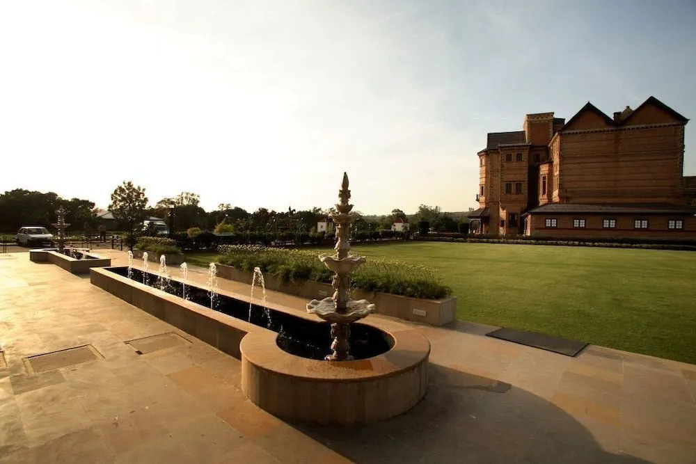 Hari Niwas Palace