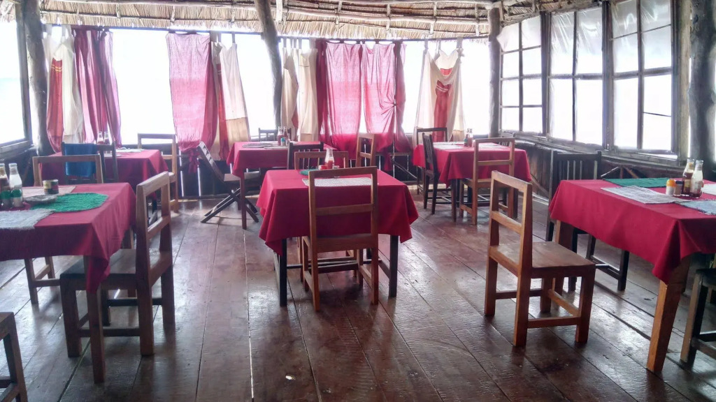 Twisted Palms Lodge & Restaurant
