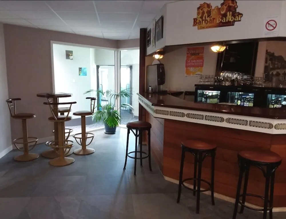 Le Clos Du Pontic Logis et CitHotel