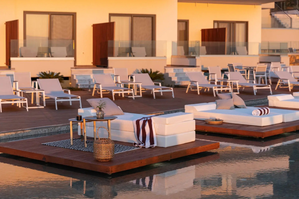 Messinian Icon Hotel & Suites