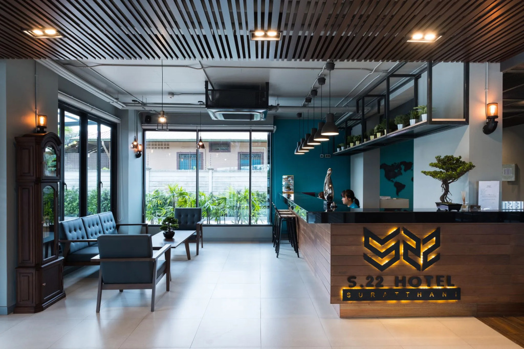 S.22 Hotel Suratthani