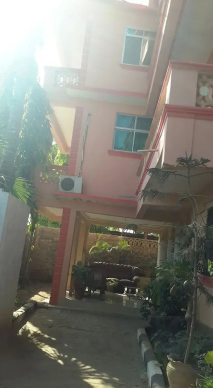 Sadiana Apartments