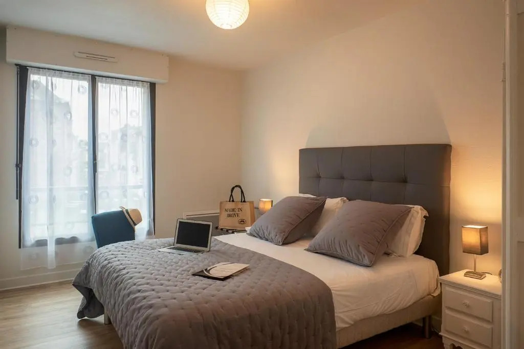 FIRMIN MARBEAU #13 - Espace citadin - 1 Chambre