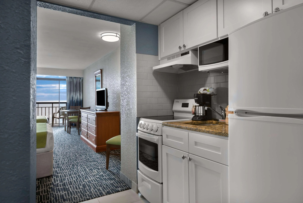 Dayton House Resort - BW Signature Collection