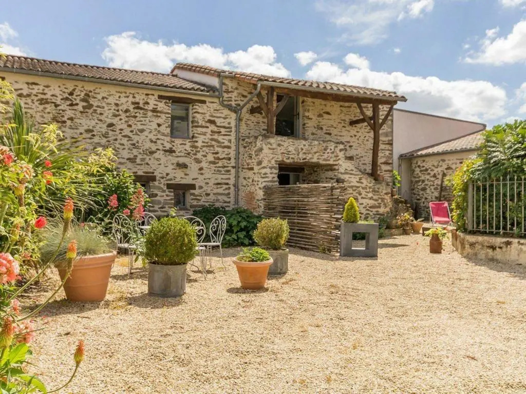 Gîte de charme avec vélos dans un village viticole proche Clisson et Puy du Fou - FR-1-306-818