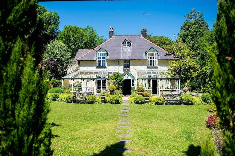 The Cors - Charming Country Escape for Large Family Groups