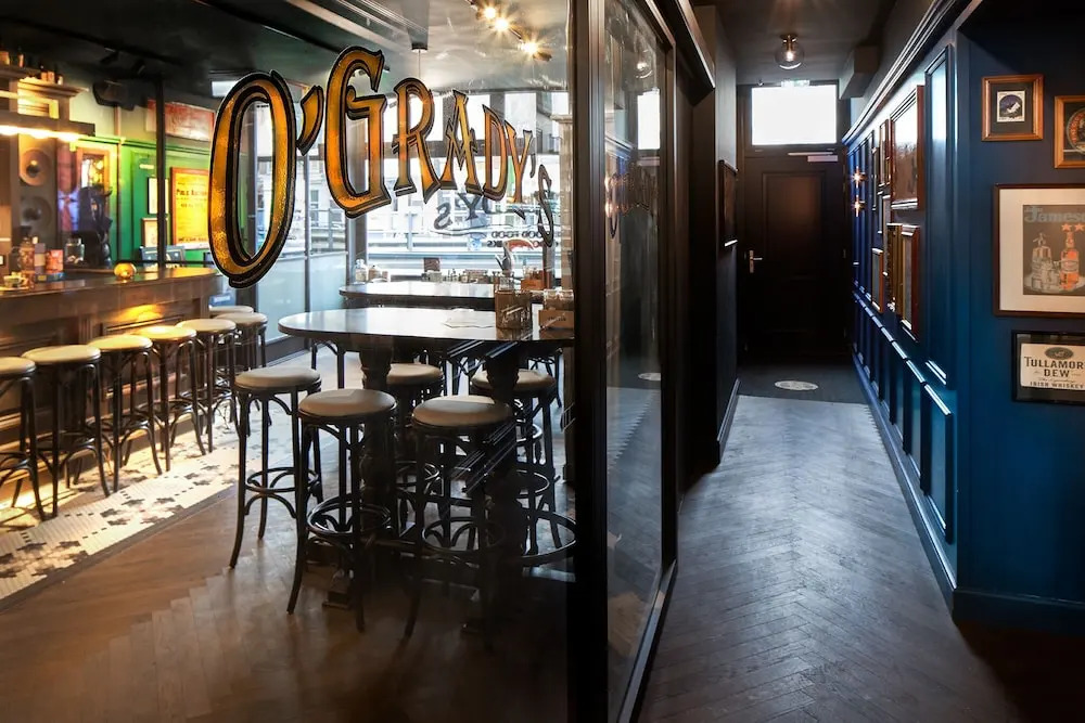 Boutique Hotel First City Den Haag