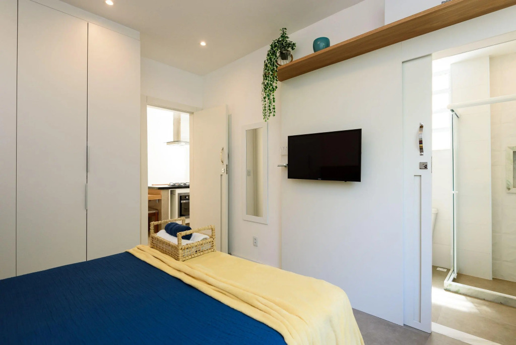 Apartamento Moderno Em Copacabana | Mfb 76/202