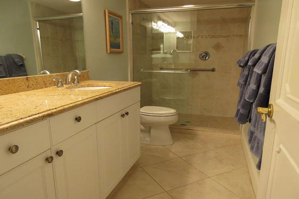 Sunset Condo #805 2 Bedrooms 2 Bathrooms Condo