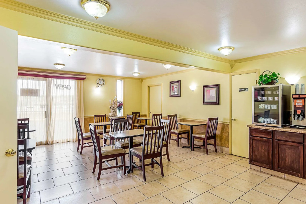Econo Lodge McAlester