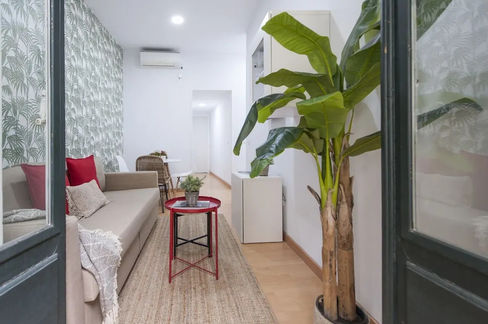 Apartamento con Estilo en Madrid de los Austrias -Tradición Renovada