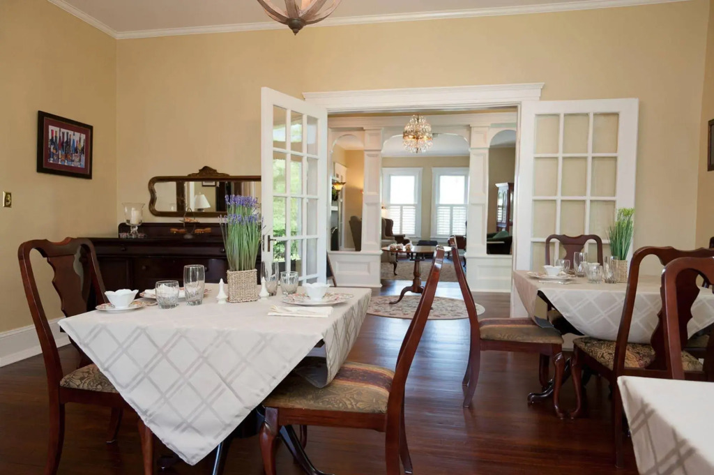 Steeles Tavern Manor Bed and Breakfast