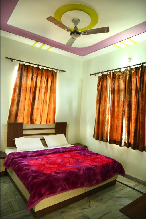 Hotel City Ganga by Rudra Palace