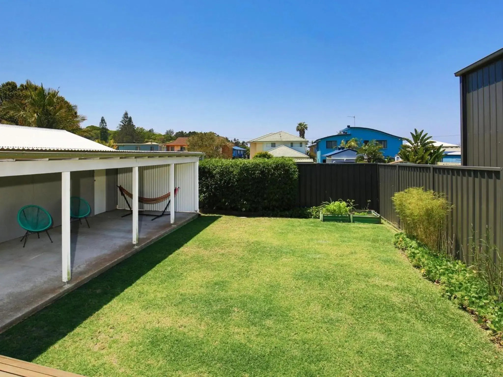 Tillys Retreat I Pet Friendly I 3 Min Walk to Beach
