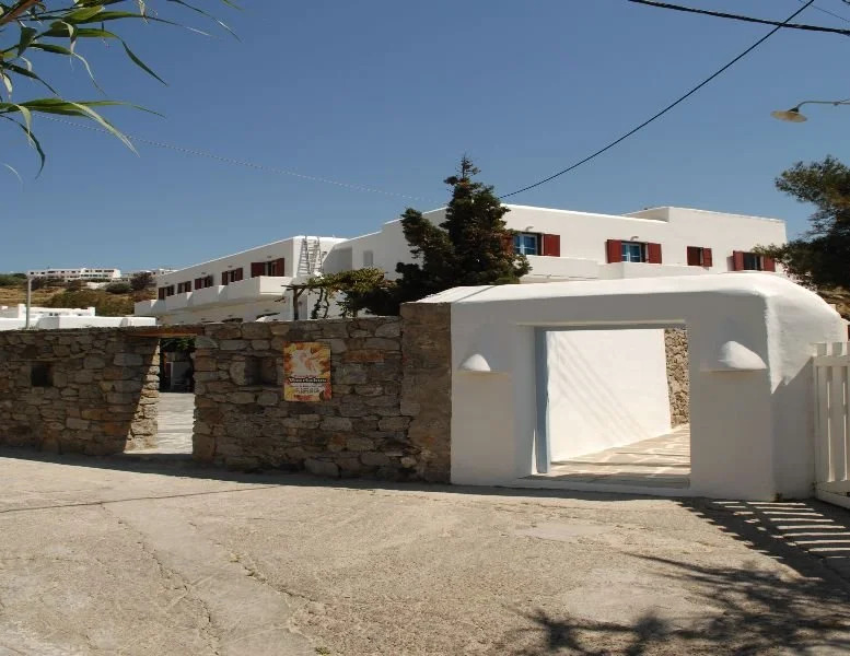 Hotel Psarou Beach