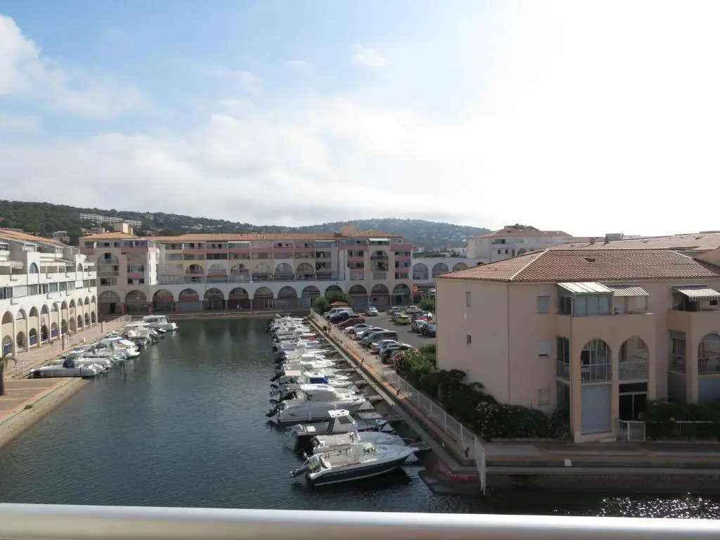 Appartement Sète, 2 Pièces, 6 Personnes - Fr-1-338-357