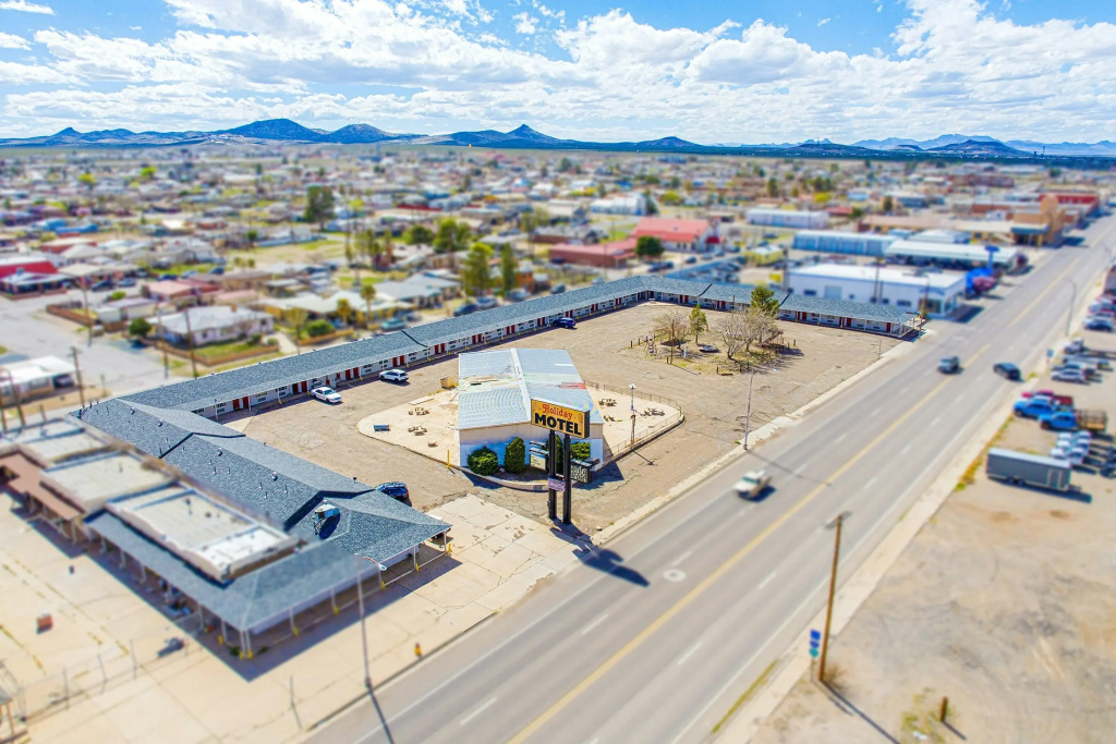 Holiday Motel Lordsburg I-10