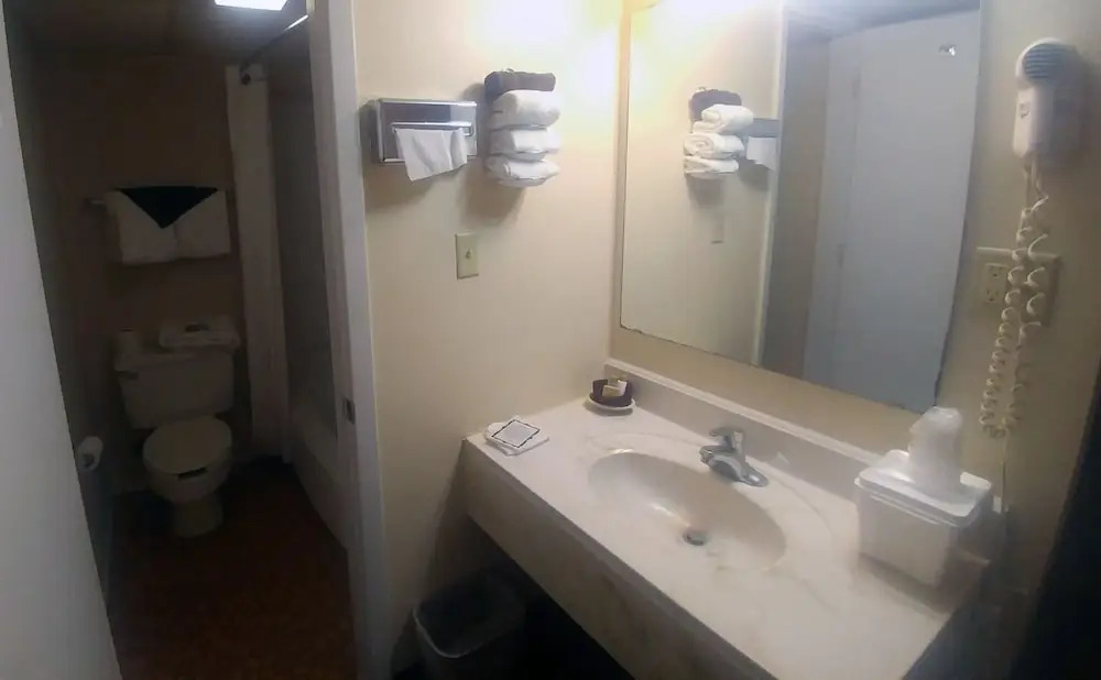 Kansas Country Inn