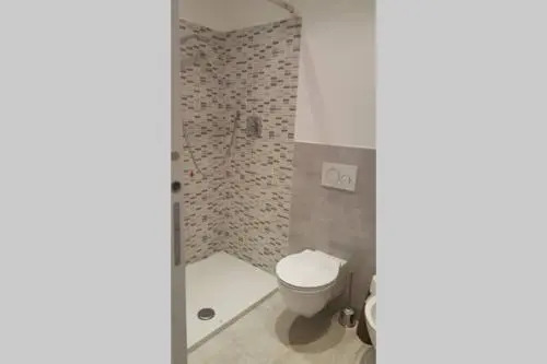 Flat 1 Bedroom 1 Bathroom - Portovenere