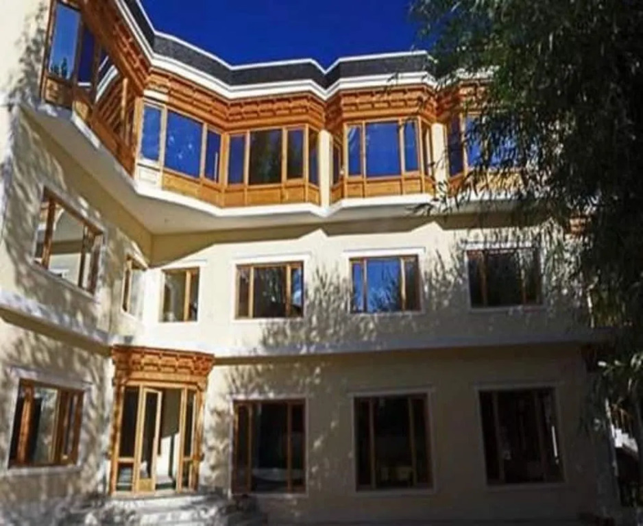 Hotel Karakoram