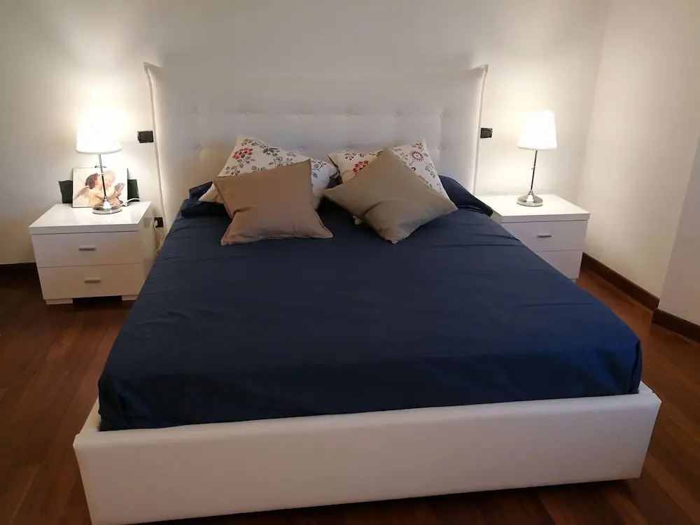 Queen Eliana Penthouse