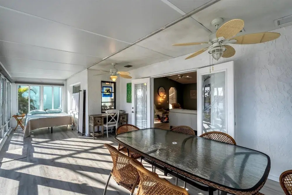 South Gulf Cove 2 Bedroom Canal Pool Home 2 Home
