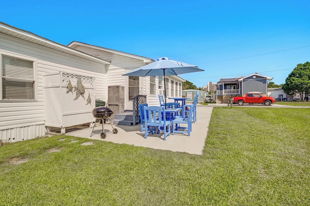 1/2 Mi to Ocean: Surfside Beach Resort Home