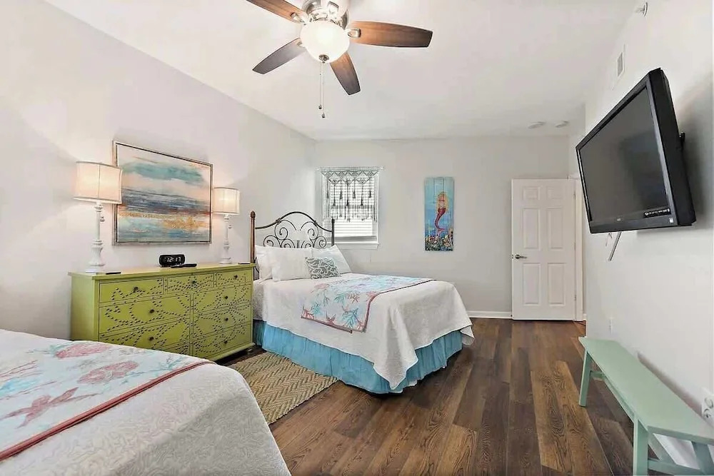 Spacious Beach View, End Unit in Legacy Tower 2-1301 - 3 Bedroom 3 Bath Condo