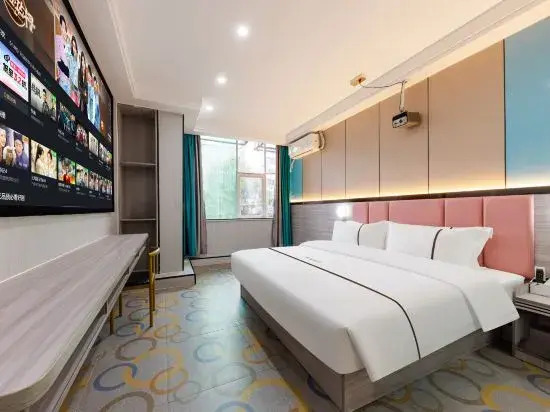 Kailai Apartment (Yangang Subway Station)