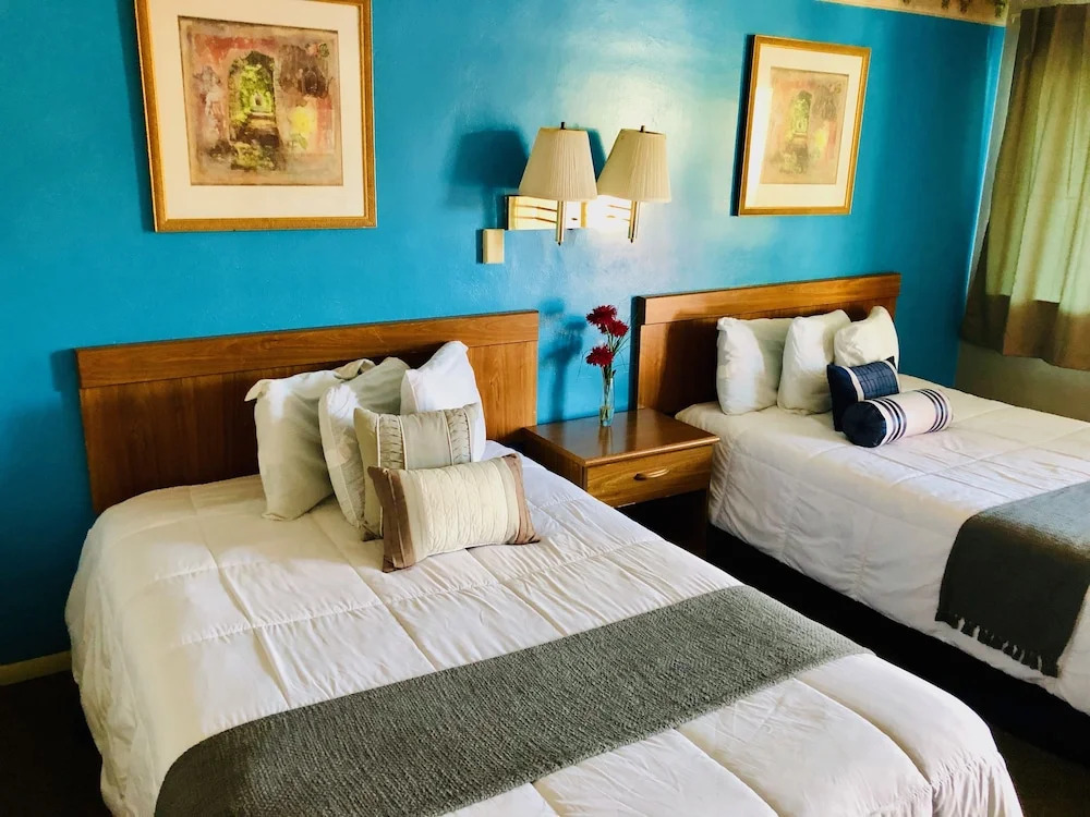 Budget Inn