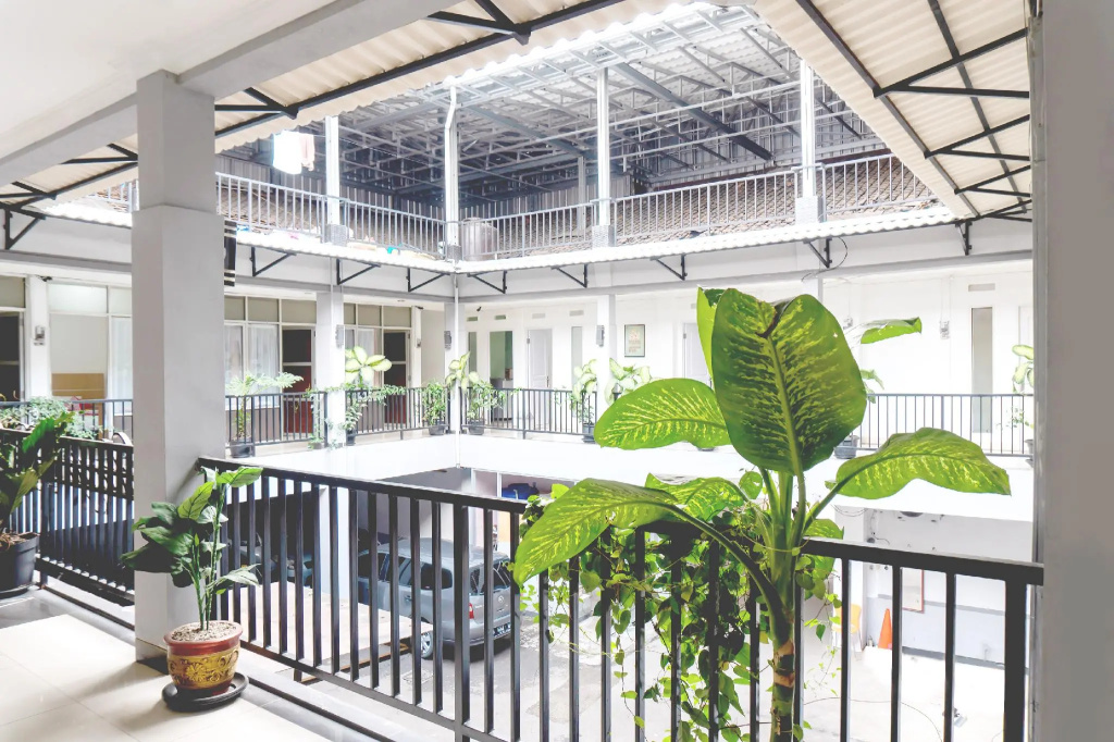 OYO 617 Sukaraja Residence Syariah