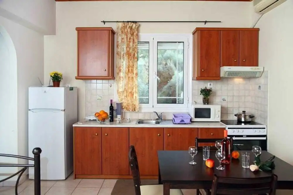 Avra apartments